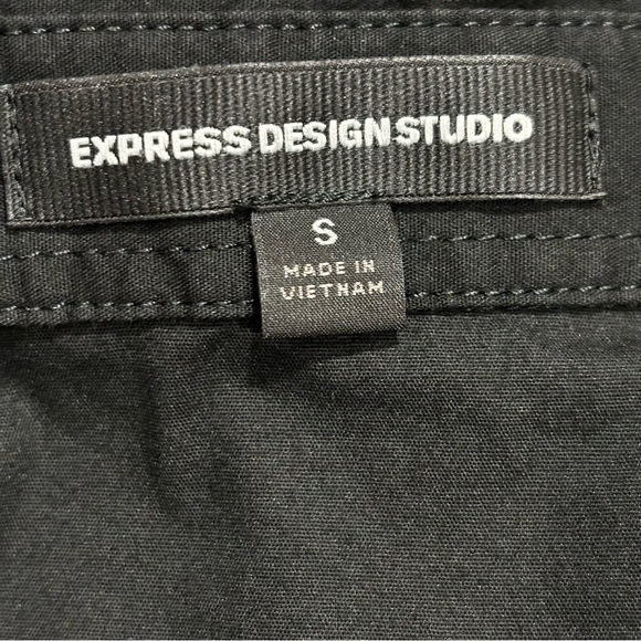 Express Design Studio-Collared Button Tank, EUC - Picture 6 of 12